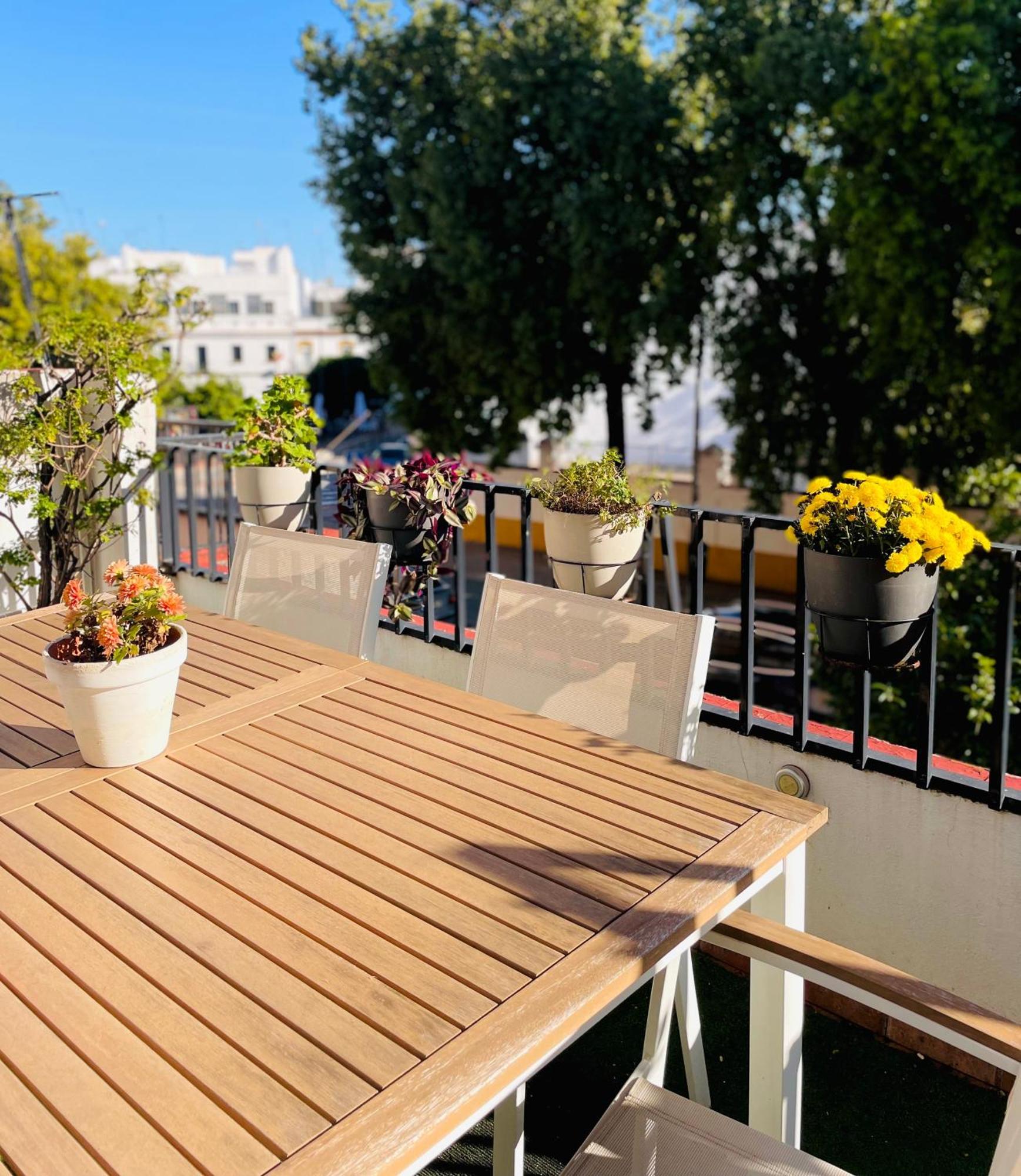 La Terraza De Triana Apartman Sevilla Kültér fotó