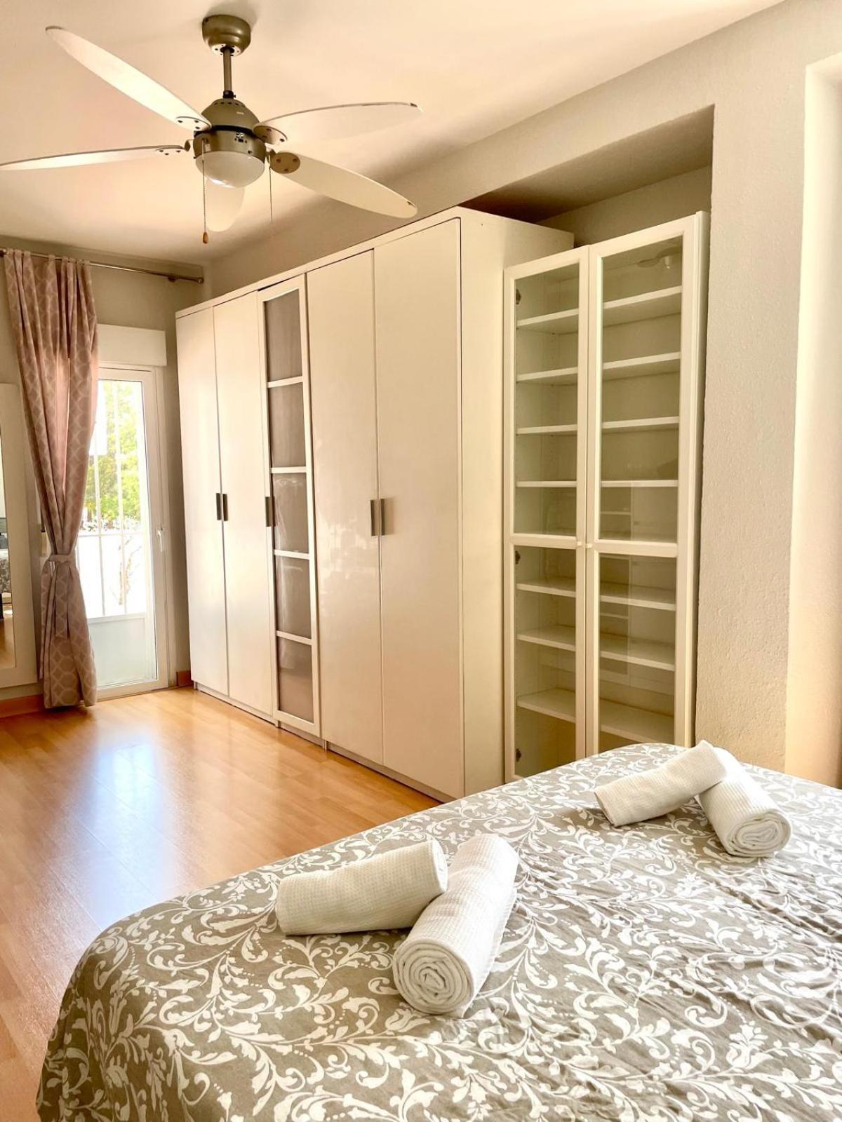 La Terraza De Triana Apartman Sevilla Kültér fotó